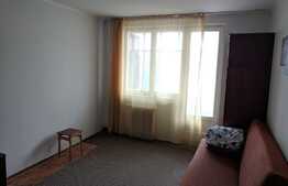 Apartament 3 camere, decomandat, zona Taietura Turcului