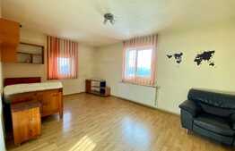 Casa individuala cu 6 camere, 200 mp, curte 300 mp, garaj, foisor, zona Aeroportului