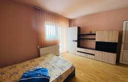 Casa individuala cu 6 camere, 200 mp, curte 300 mp, garaj, foisor, zona Aeroportului