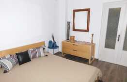 Casa de 200 mp utili, teren 773 mp, Exterior Est!