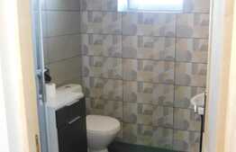 Casa de 200 mp utili, teren 773 mp, Exterior Est!