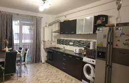 Apartament cu doua camere, etaj intermediar, bloc nou, parcare subterana, zona Baciu