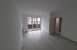 Apartament 2 camere, 54 mp, zona Tractorul
