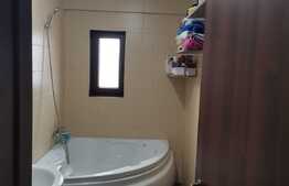 Vanzare apartament 3 camere, 51 mp, zona Stejarului!