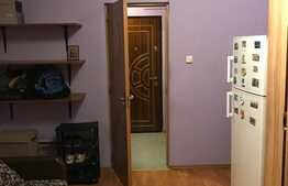  Garsoniera de 21mp, decomandata, pe etaj intermediar la pret accesibil, zona Corneliu Coposu