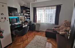 Apartament 4 camere decomandate, etaj intermediar, mobilat si utilat LUX, zona strazii Calea Floresti