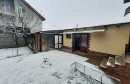 Casa de vânzare tractorul Brașov 