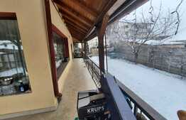 Casa de vânzare tractorul Brașov 