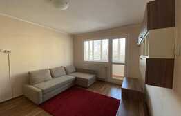 Vand apartament 2 camere Zona Garii