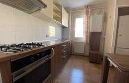 Vand apartament 2 camere Zona Garii