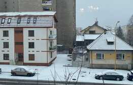 Apartament 2 camere zona Saturn