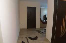 Apartament 2 camere , 57 mp, zona Stejarului