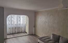 Apartament spațios de 4 camere zona Răcădău