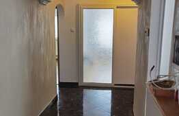 Apartament spațios de 4 camere zona Răcădău