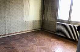 Apartament  cu 2 camere, spatios, zona Andrei Muresanu!