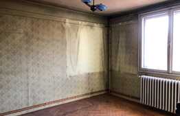 Apartament  cu 2 camere, spatios, zona Andrei Muresanu!