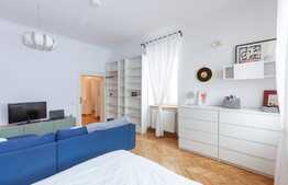 Apartament aparte in centru orasului! Parcare, boxa si 70 mp de pod BONUS!