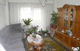 4 camere decomandate pe strada Izlazului