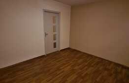 Apartament 3 camere, etaj intermediar, orientare sudica, zona Politia Rutiera