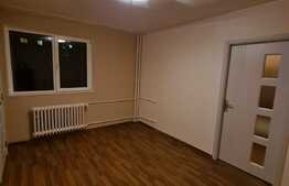 Apartament 3 camere, etaj intermediar, orientare sudica, zona Politia Rutiera
