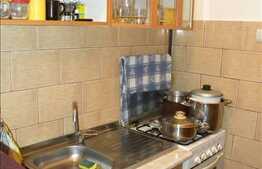 Apartament cu 2 camere, zona centrala