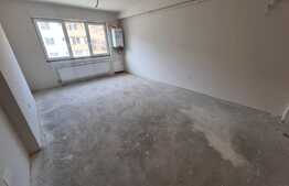 Apartament  2 camere , 50mp, semifinisat, balcon! Zona Vivo!