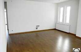 4 camere, 105 mp, terasa, A.C. si 2 parcari supraterane. Zona Campului!