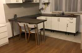 2 camere, parcare, zona Sub Cetate! LA CHEIE!