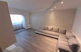 Apartament cu 4 camere, 88 mp, zona Racadau