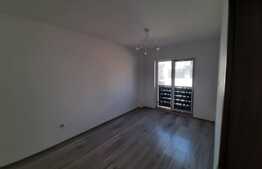  Oportunitate !!! Apartament 2 camere ,etaj intermediar ,balcon. 