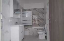  Oportunitate !!! Apartament 2 camere ,etaj intermediar ,balcon. 