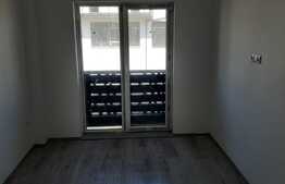  Oportunitate !!! Apartament 2 camere ,etaj intermediar ,balcon. 