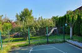 Casa individuala, finisata, mobilata,170 mp utili, 940 mp teren