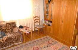 Vanzare apartament 2 camere, 53 mp utili, cu garaj si boxa, zona UMF