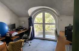 Casa 4 camere, 180 mp, teren 200mp, zona premium din cartierul Andrei Muresanu