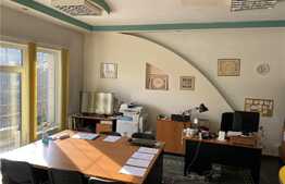 Casa 4 camere, 180 mp, teren 200mp, zona premium din cartierul Andrei Muresanu