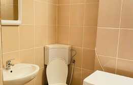 Apartament cu 3 camere, 65 mp, decomandat, zona Piata Cipariu