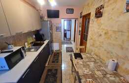 Apartament 2 camere, decomandat, etaj intermediar! Zona strazii Eroilor!