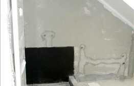 100 mp 4 camere, semifinisat, cu scara interioara. Pret oportun!