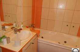 De vanzare mansarda cu 1 camera, 32 mp, decomandata! Zona Piata Floresti!