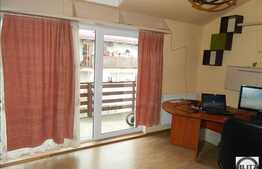 De vanzare mansarda cu 1 camera, 32 mp, decomandata! Zona Piata Floresti!