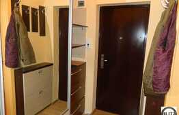 De vanzare mansarda cu 1 camera, 32 mp, decomandata! Zona Piata Floresti!