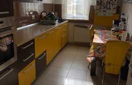 Super oferta - Apartament 3 camere, 101 mp, decomandat, parcare, Avantgarden 1! Pretabil si pentru spatiu comercial 