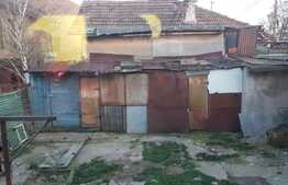 Casa individuala cu anexe, 57 mp utili + 45 mp garaj, 268 mp teren, zona Piata 1 Mai