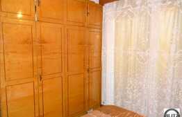 4 camere de vanzare , cu loc de parcare si 2 terase!Imobil reabilitat termic!