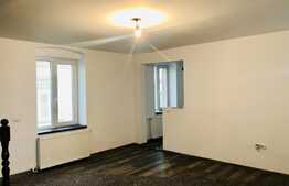 Apartament 2 camere, 65 mp, decomandat, parcare, Centrul Istoric