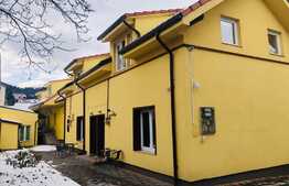 Apartament 2 camere, 65 mp, decomandat, parcare, Centrul Istoric