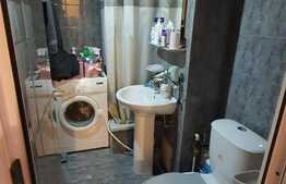 Apartament spatios - 120mp, impartit in 2 apartamente cu intrari separate