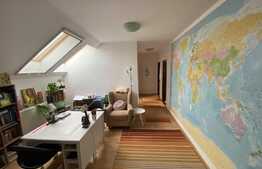  De vanzare penthouse 147 mp cu 4 camere, scara interioara, zona Vivo