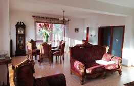 Casa deosebita Cristian, Brasov